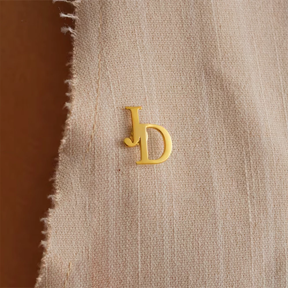 Benutzerdefinierte Initialen-B – Embroidery Names Bewertung und Preis
